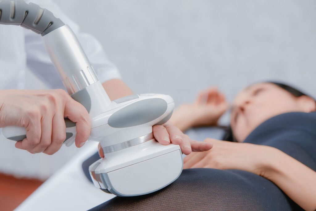 Auxiliar en Medicina Estética: especialización en Aparatología