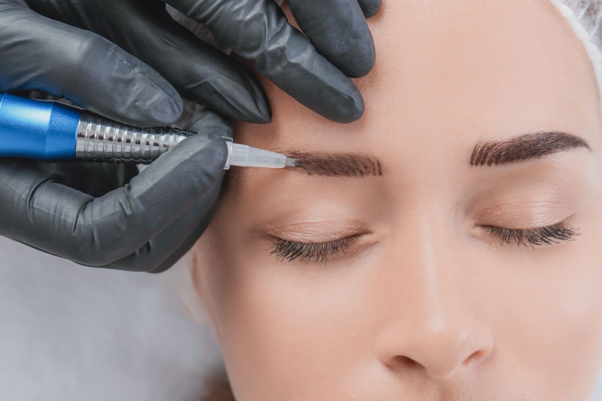 Técnico en Micropigmentación: labios, eye liner, cejas, capilar y areolas
