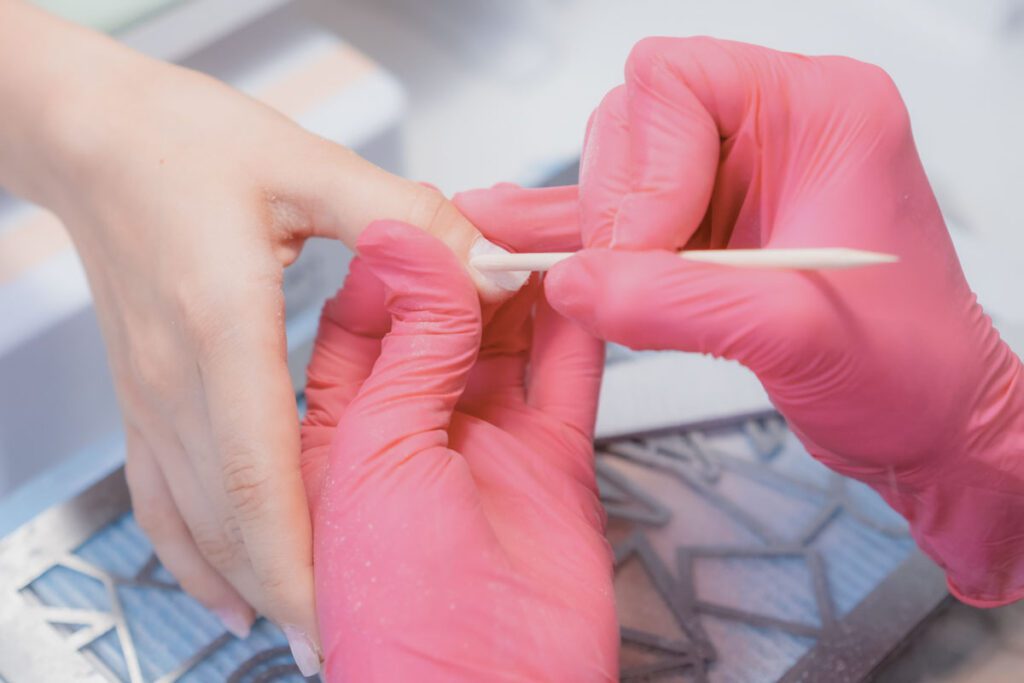 Curso Superior en Manicura y Pedicura profesional