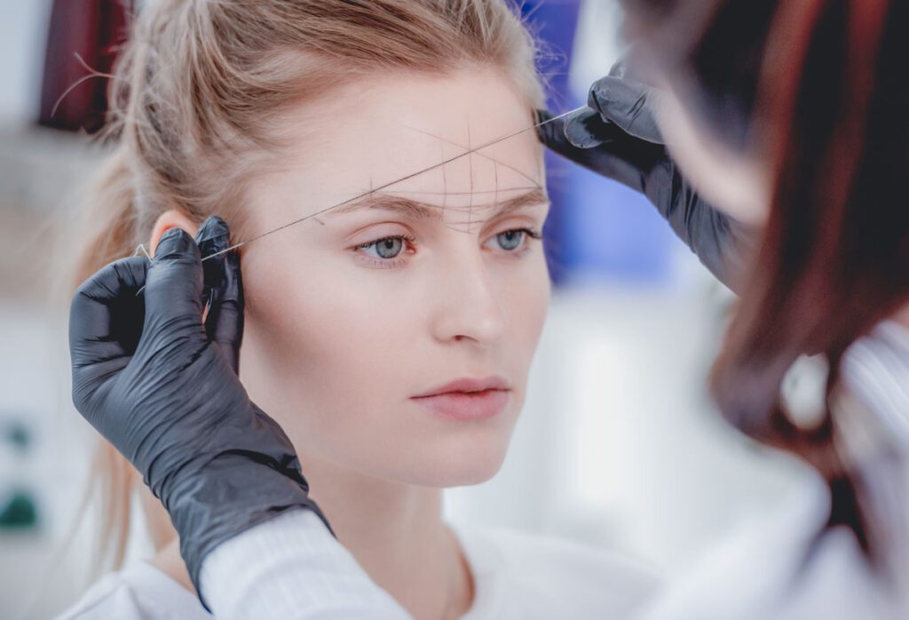 Máster en Diseño de la Mirada: maquillaje, cejas y pestañas
